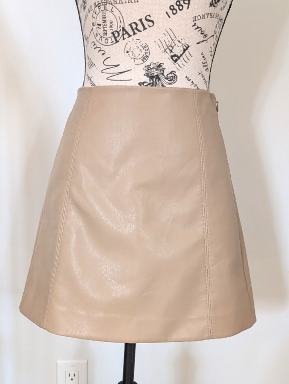 BABATON | Women's Light Tan Faux Leather A-Line Mini Skirt